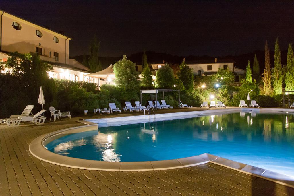Residence Il Granaio Рипарбела Екстериор снимка