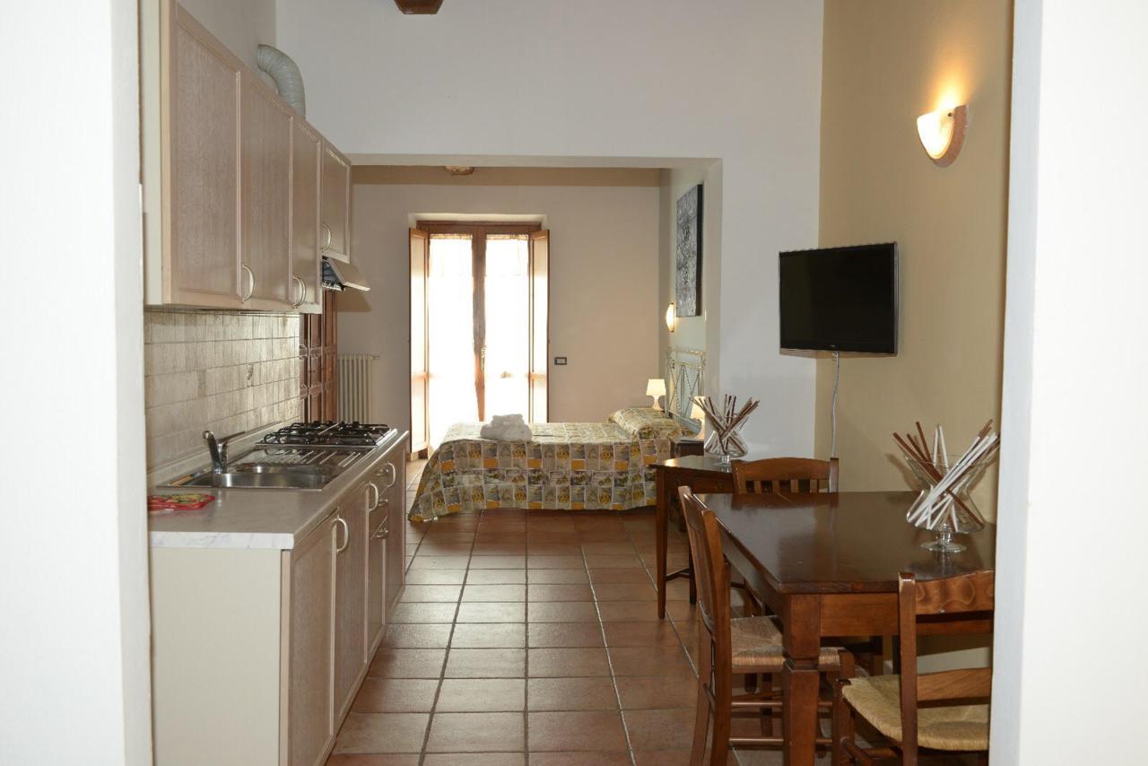 Residence Il Granaio Рипарбела Екстериор снимка