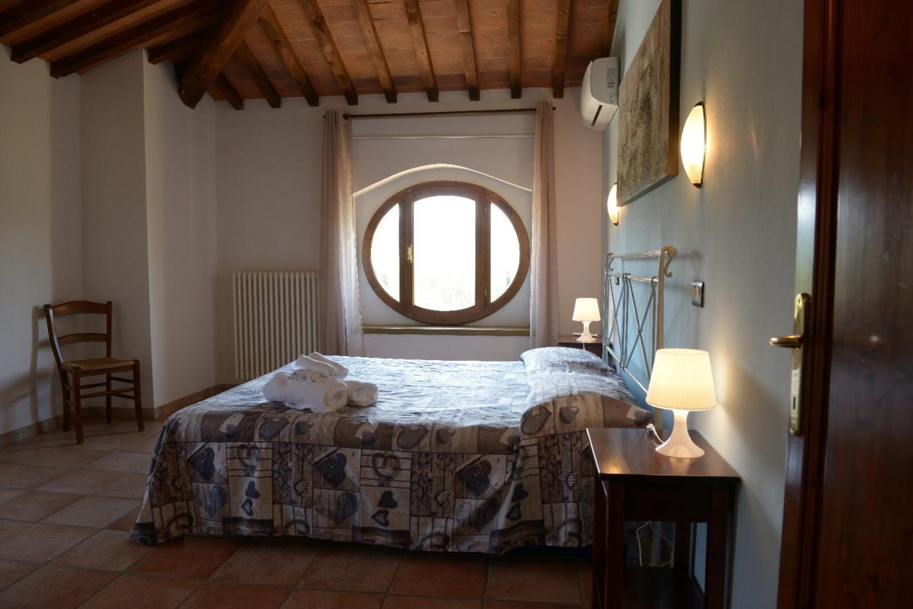 Residence Il Granaio Рипарбела Екстериор снимка